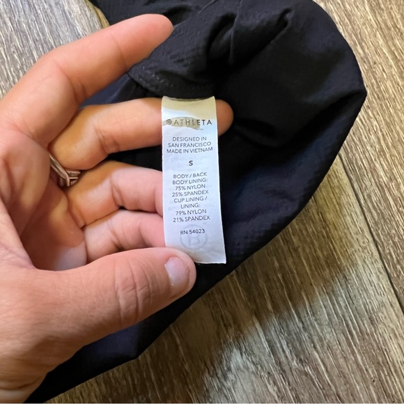 Small athleta bra - Picture 3 of 3